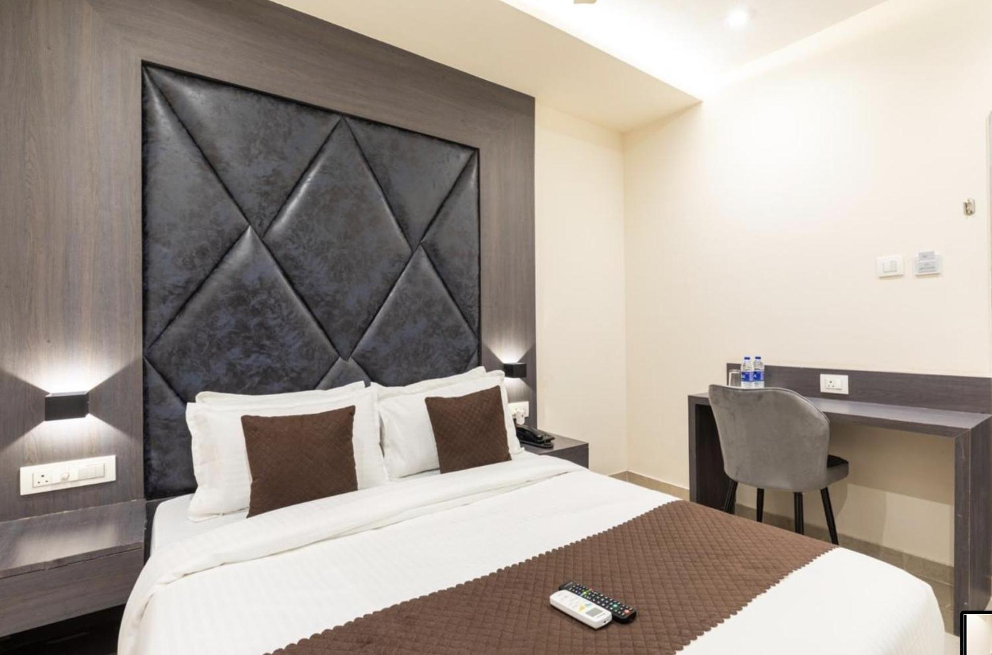 Artilla Hotel