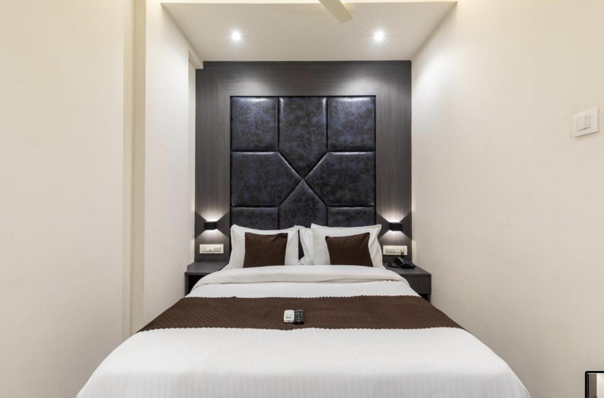 Hotel Artilla Mumbai