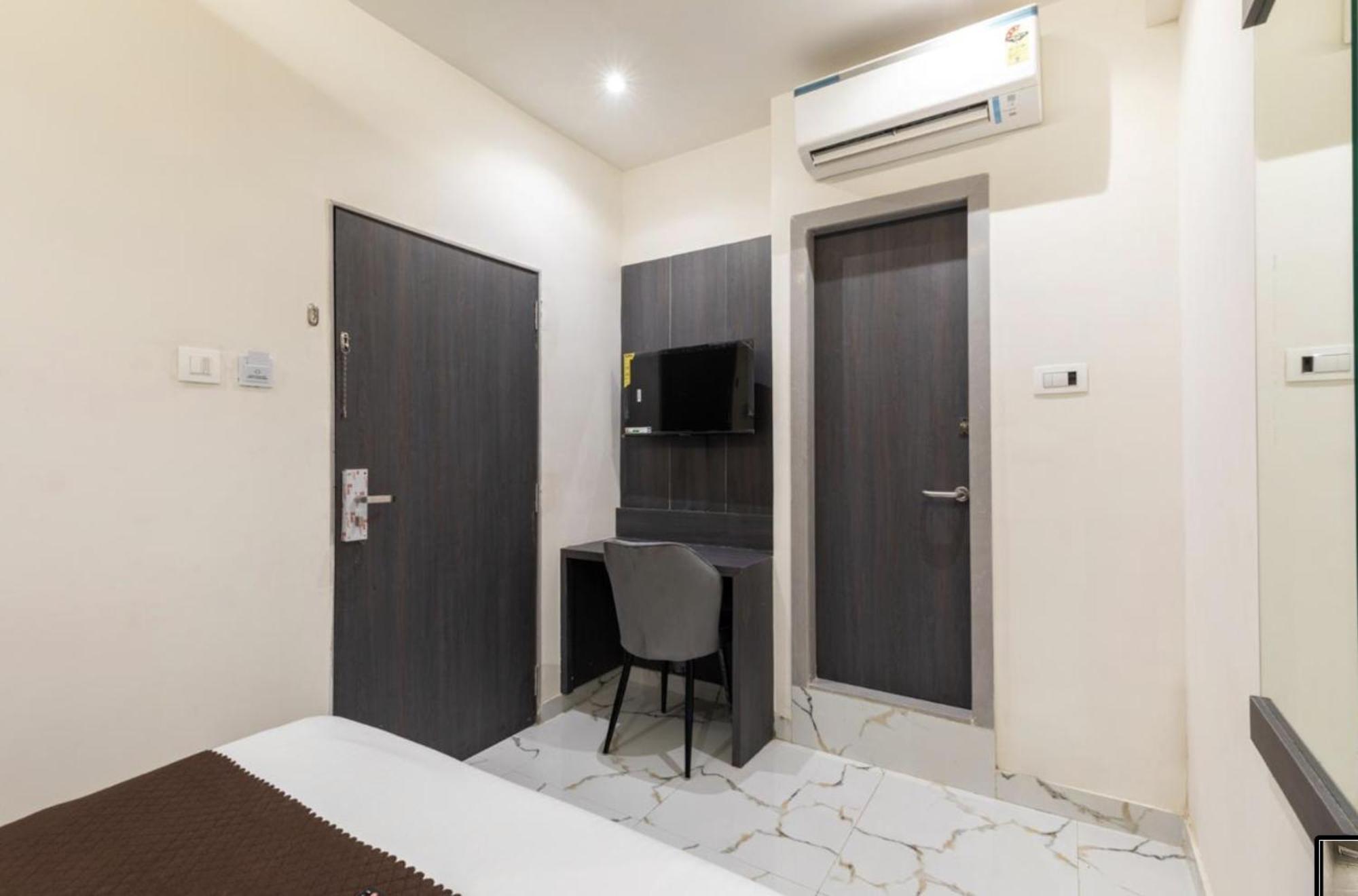 Artilla Mumbai